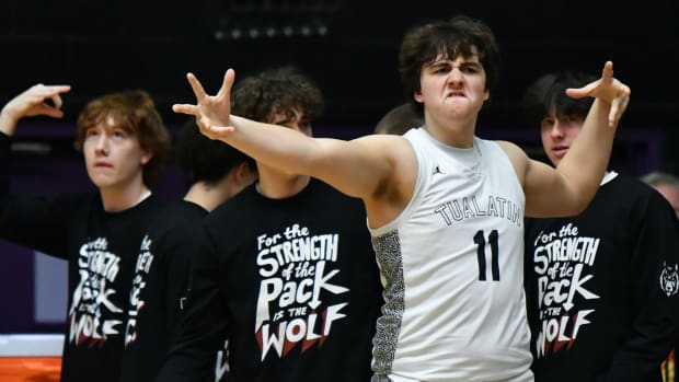 Beaverton Tualatin 6A Oregon boys basketball quarterfinal Taylor Balkom 1944444
